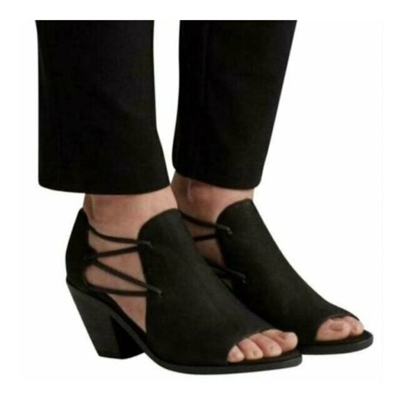 EILEEN FISHER Nikki Peep Toe Sandal Black - Picture 1 of 15